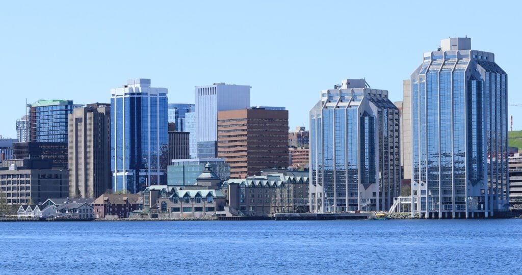 The,Halifax,,Nova,Scotia,City,Center,On,A,Beautiful,Day Bayfield2a