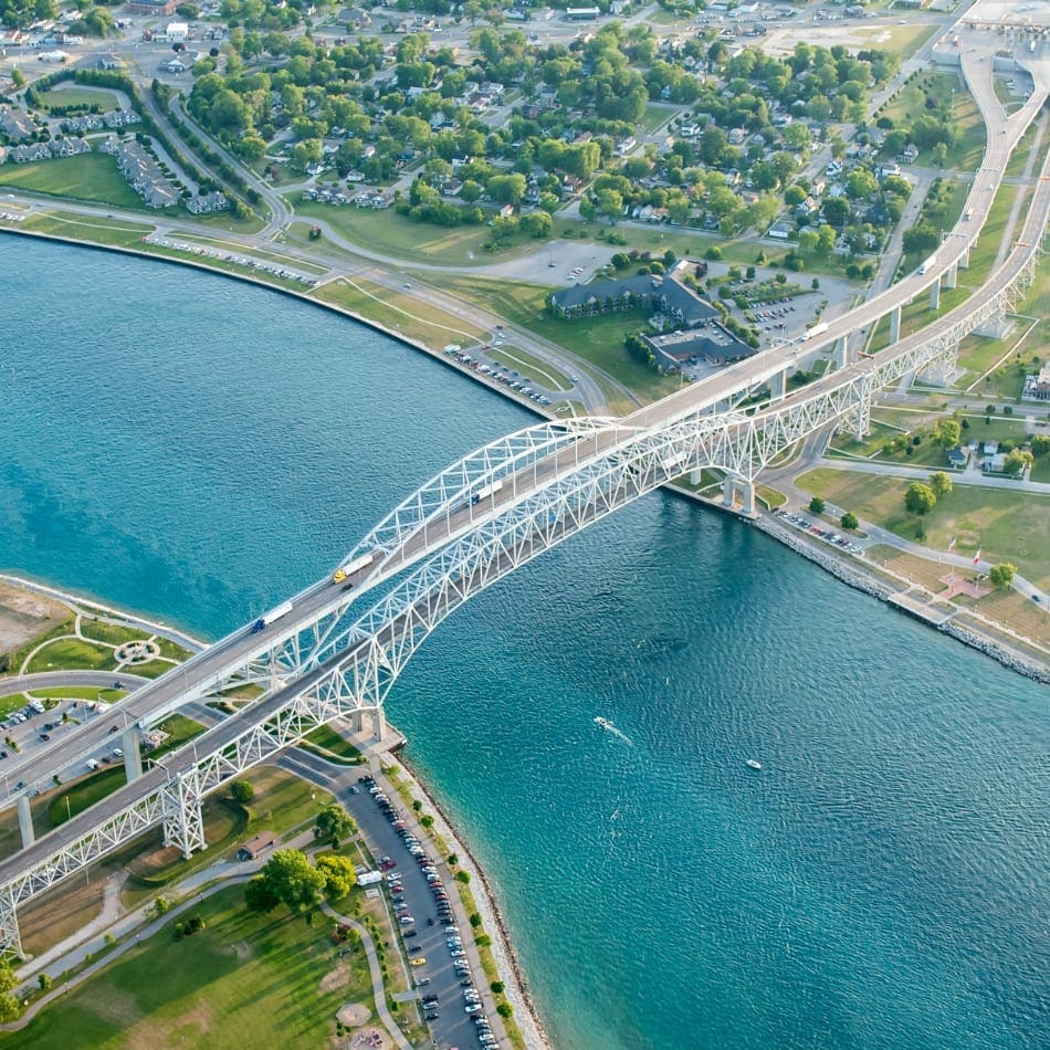 About-Sarnia---bridge